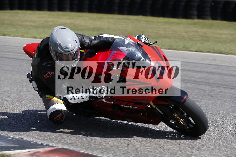 /45 10.08.2025 Plüss Moto Sport ADR/Freies Fahren/70